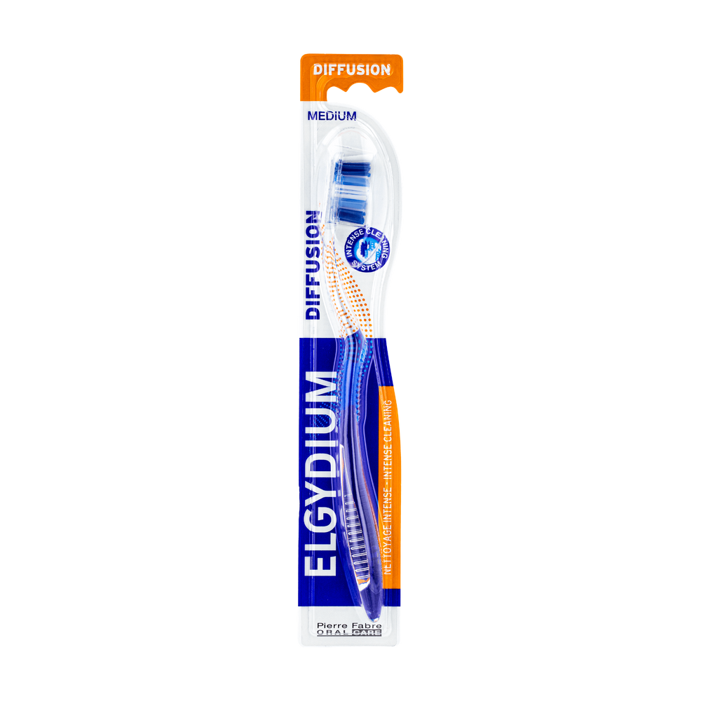 3577056005718 Elgydium Diffusion Brosse à dents MEDIUM Pierre Fabre Oral Care